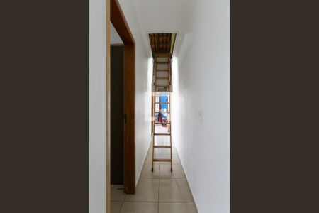 Casa à venda com 180m², 3 quartos e 5 vagasEscada / Sótão 