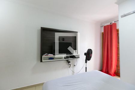 Casa à venda com 180m², 3 quartos e 5 vagasSuíte