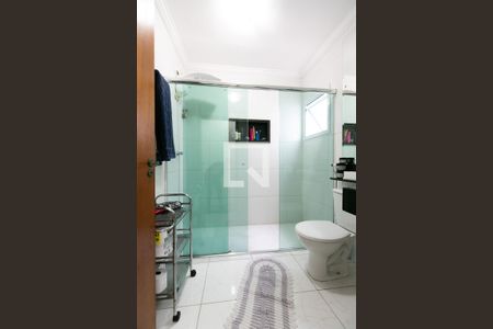 Casa à venda com 180m², 3 quartos e 5 vagasBanheiro da Suíte