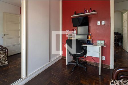 Casa à venda com 300m², 4 quartos e 8 vagas Casa à venda com 300m², 4 quartos e 8 vagasquarto1