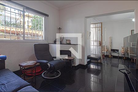 sala de vídeo de casa para alugar com 4 quartos, 300m² em Aclimação, São Paulo