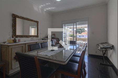 Casa à venda com 300m², 4 quartos e 8 vagas Casa à venda com 300m², 4 quartos e 8 vagassala de jantar