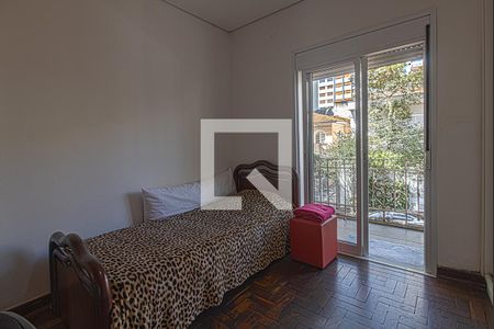 Casa à venda com 300m², 4 quartos e 8 vagas Casa à venda com 300m², 4 quartos e 8 vagasquarto1