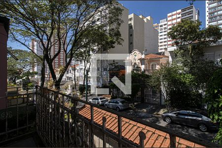 Casa à venda com 300m², 4 quartos e 8 vagas Casa à venda com 300m², 4 quartos e 8 vagassacada do quarto1