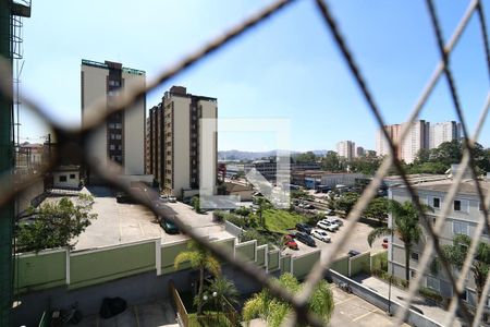 Vista do Quarto 1 de apartamento para alugar com 2 quartos, 48m² em Parque São Vicente, Santo André