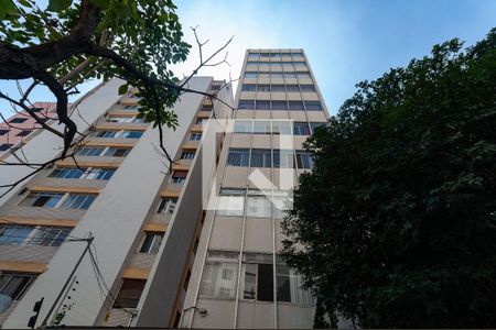 Apartamento para alugar com 134m², 3 quartos e 1 vagaFachada