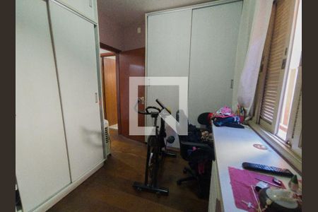 Quarto 1 - Casa 1 de casa à venda com 6 quartos, 320m² em Butantã, São Paulo