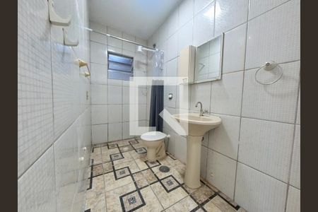 Banheiro de casa para alugar com 1 quarto, 70m² em Vila Primavera, São Paulo