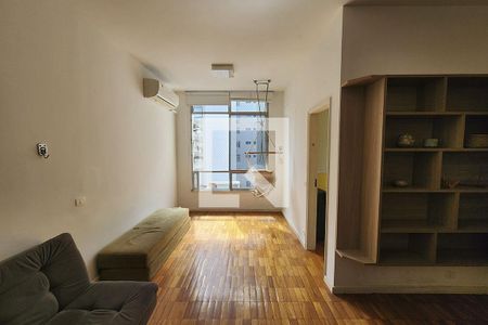 Apartamento para alugar com 95m², 3 quartos e 1 vagaSala