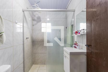 Banheiro de casa à venda com 3 quartos, 130m² em Jardim Carvalho, Porto Alegre