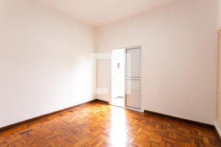 Quarto 2 de casa para alugar com 2 quartos, 110m² em Vila Gomes Cardim, São Paulo