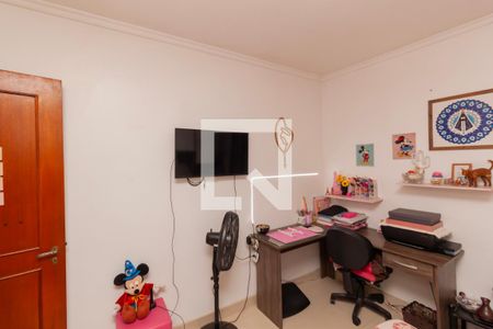 Casa à venda com 347m², 4 quartos e 4 vagas Casa à venda com 347m², 4 quartos e 4 vagasQuarto 3