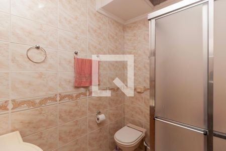 Casa à venda com 347m², 4 quartos e 4 vagas Casa à venda com 347m², 4 quartos e 4 vagasBanheiro Social