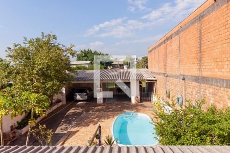 Casa à venda com 347m², 4 quartos e 4 vagas Casa à venda com 347m², 4 quartos e 4 vagasÁrea externa