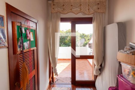 Casa à venda com 347m², 4 quartos e 4 vagas Casa à venda com 347m², 4 quartos e 4 vagasTerraço