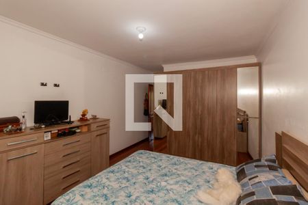 Casa à venda com 347m², 4 quartos e 4 vagas Casa à venda com 347m², 4 quartos e 4 vagasSuíte 1