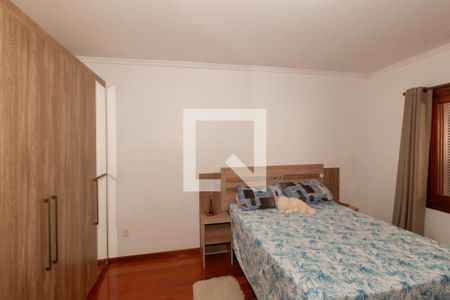 Casa à venda com 347m², 4 quartos e 4 vagas Casa à venda com 347m², 4 quartos e 4 vagasSuíte 1