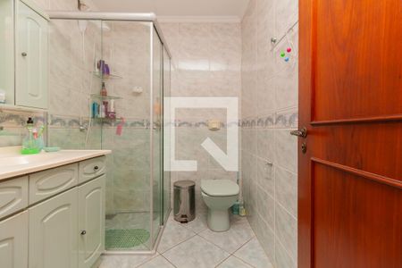 Casa à venda com 347m², 4 quartos e 4 vagas Casa à venda com 347m², 4 quartos e 4 vagasBanheiro da Suíte