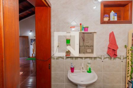 Casa à venda com 347m², 4 quartos e 4 vagas Casa à venda com 347m², 4 quartos e 4 vagasBanheiro da Suíte 2