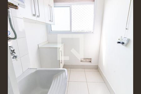 Apartamento à venda com 65m², 2 quartos e 1 vagaÁrea de Serviço