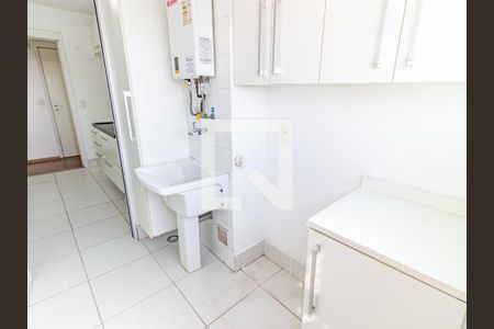 Apartamento à venda com 65m², 2 quartos e 1 vagaÁrea de Serviço