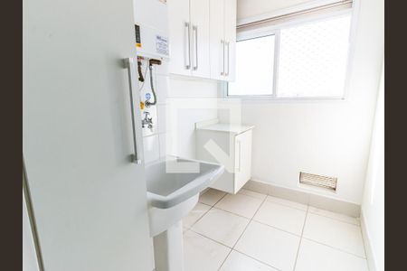 Apartamento à venda com 65m², 2 quartos e 1 vagaÁrea de Serviço