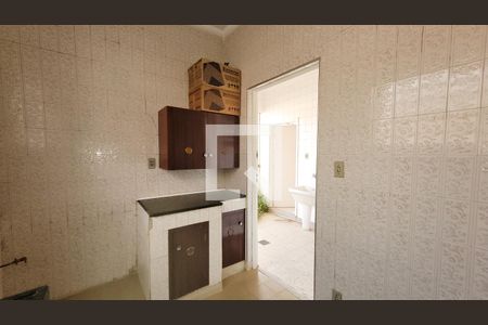 Casa à venda com 300m², 3 quartos e 3 vagas Casa à venda com 300m², 3 quartos e 3 vagasCozinha