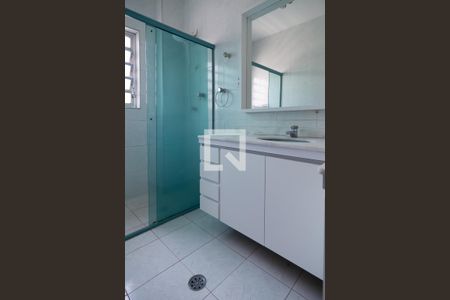 Apartamento para alugar com 95m², 2 quartos e 1 vaga Apartamento para alugar com 95m², 2 quartos e 1 vagaBanheiro