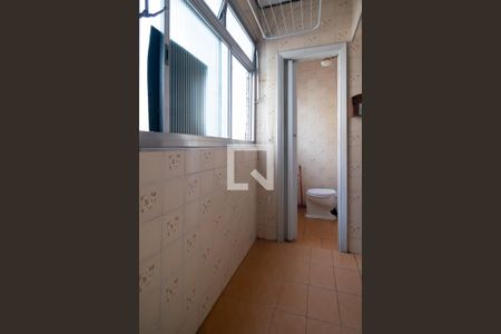 Apartamento para alugar com 95m², 2 quartos e 1 vaga Apartamento para alugar com 95m², 2 quartos e 1 vagaBanheiro