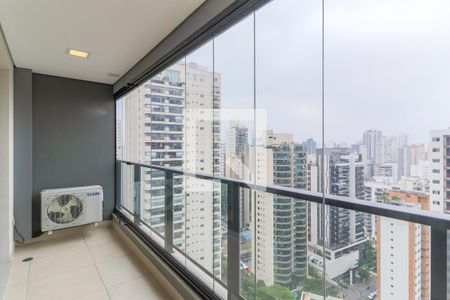 Varanda de kitnet/studio para alugar com 1 quarto, 37m² em Campo Belo, São Paulo