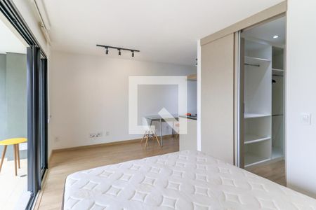 Sala/Quarto de kitnet/studio para alugar com 1 quarto, 37m² em Campo Belo, São Paulo