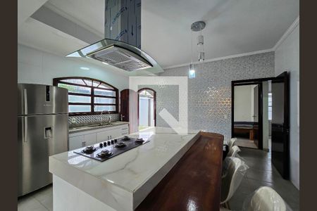 Casa para alugar com 177m², 3 quartos e 2 vagasCozinha