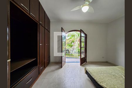 Casa para alugar com 177m², 3 quartos e 2 vagasQuarto 2