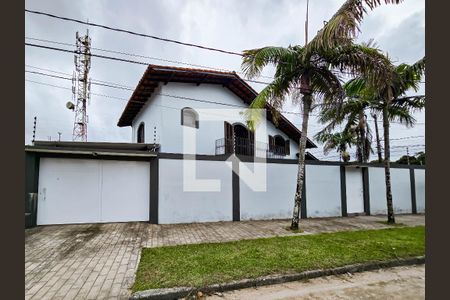 Casa para alugar com 177m², 3 quartos e 2 vagasFachada