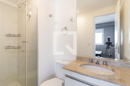 Banheiro de kitnet/studio para alugar com 1 quarto, 44m² em Vila Olímpia, São Paulo