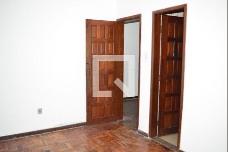 Casa para alugar com 185m², 2 quartos e 1 vagaQuarto 2 com banheiro