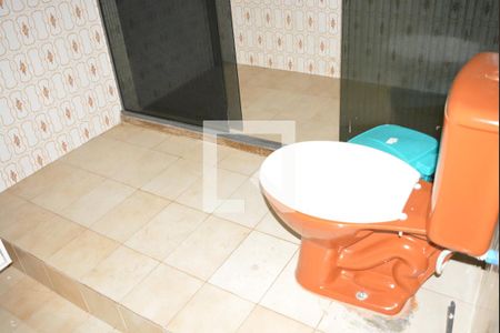 Casa para alugar com 185m², 2 quartos e 1 vagaQuarto 2 com banheiro