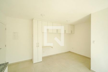 Sala quarto e cozinha de kitnet/studio à venda com 1 quarto, 32m² em Vila Carrao, São Paulo