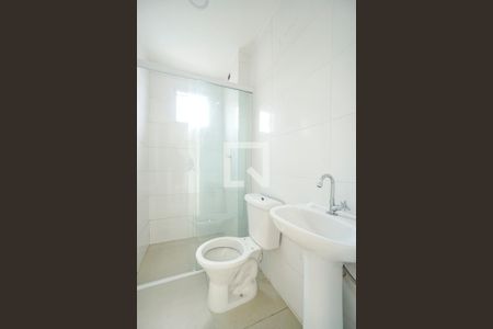 Banheiro de kitnet/studio à venda com 1 quarto, 32m² em Vila Carrao, São Paulo