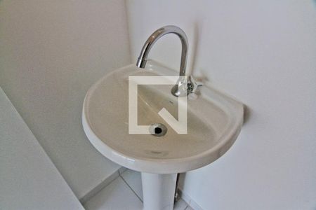 Lavabo de apartamento para alugar com 2 quartos, 100m² em Santana, São Paulo