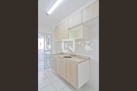 Apartamento para alugar com 100m², 2 quartos e 2 vagas Apartamento para alugar com 100m², 2 quartos e 2 vagasCozinha
