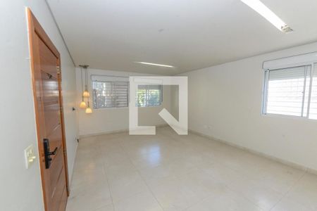 Casa à venda com 3 quartos, 215m² em Nova Floresta, Belo Horizonte