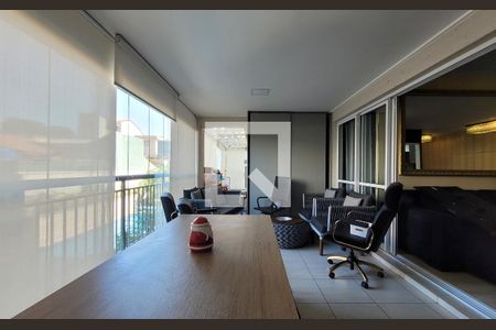 Varanda de apartamento à venda com 4 quartos, 162m² em Vila Gilda, Santo André