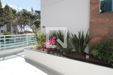 Apartamento à venda com 130m², 2 quartos e 2 vagasHall de Entrada