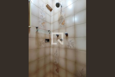 Apartamento para alugar com 75m², 2 quartos e 1 vaga Apartamento para alugar com 75m², 2 quartos e 1 vagaBanheiro Corredor