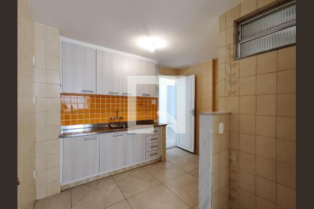 Apartamento para alugar com 75m², 2 quartos e 1 vaga Apartamento para alugar com 75m², 2 quartos e 1 vagaCozinha