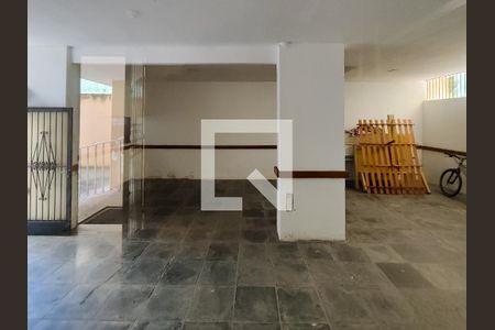 Apartamento para alugar com 75m², 2 quartos e 1 vaga Apartamento para alugar com 75m², 2 quartos e 1 vagaÁrea comum - Salão de festas