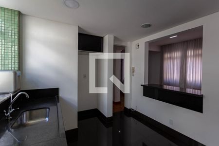 Cozinha de apartamento para alugar com 2 quartos, 102m² em Vila Paris, Belo Horizonte