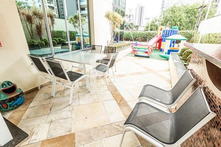 Apartamento à venda com 180m², 4 quartos e 3 vagasÁrea comum - Churrasqueira