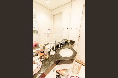 Apartamento à venda com 180m², 4 quartos e 3 vagasBanheiro 3